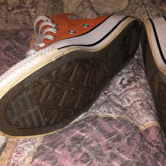 “Golden Poppy” Converse WMS sz 5 MNS sz 3 - Picture 14 of 15